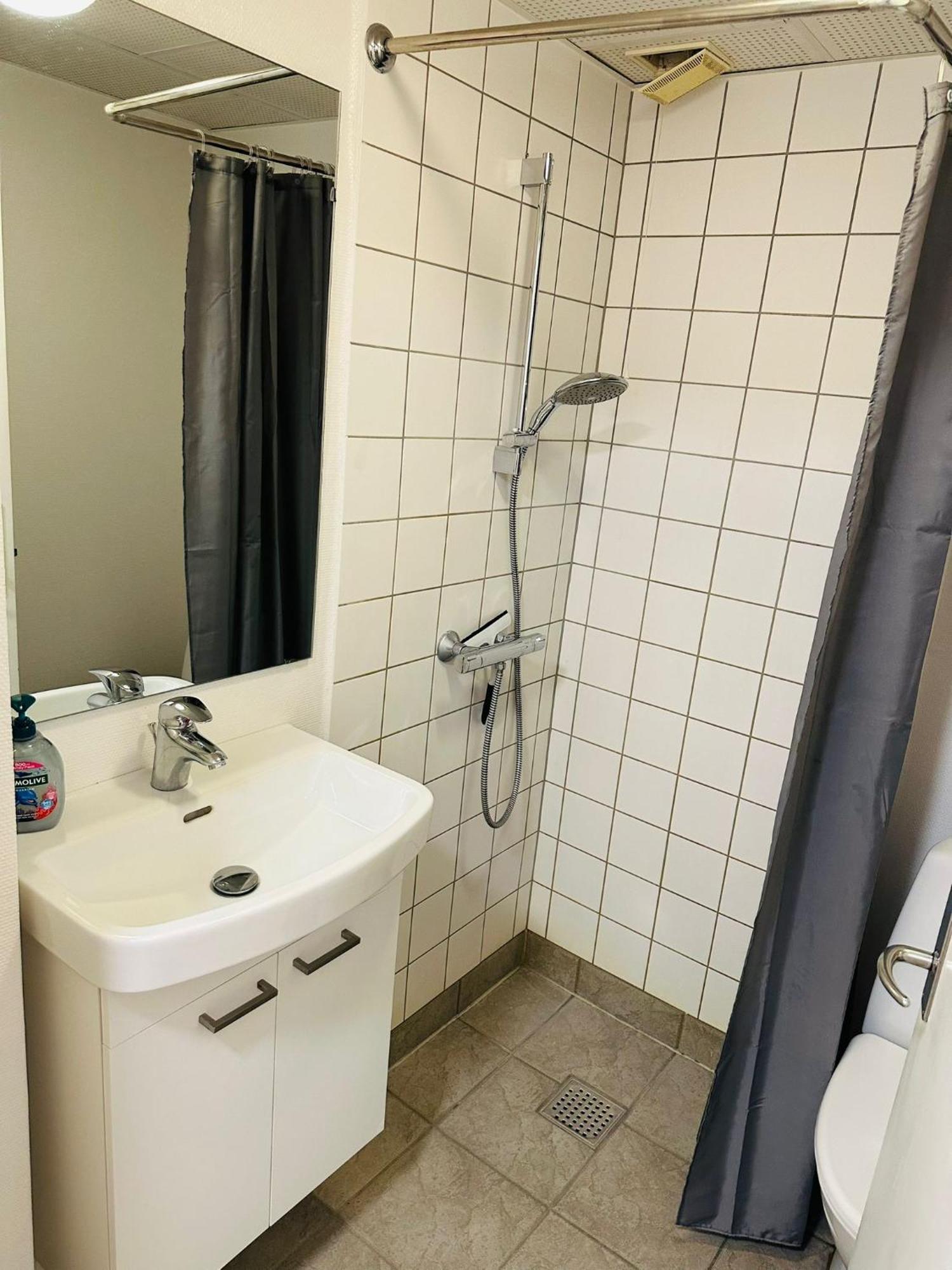 5 Minute Walk To Lego House - N3 - Studio Room With Private Bathroom Billund Dış mekan fotoğraf